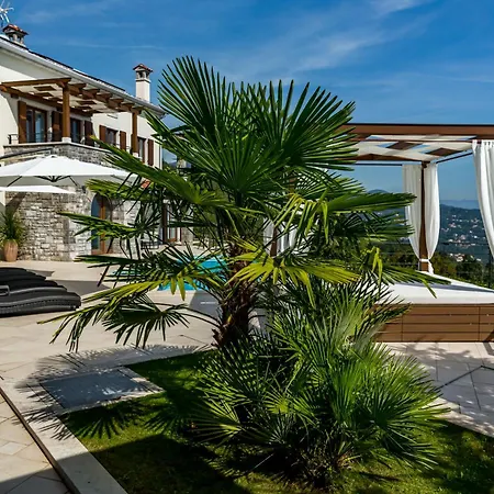 Βίλα Marone Οπατία