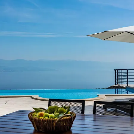 Villa Marone *